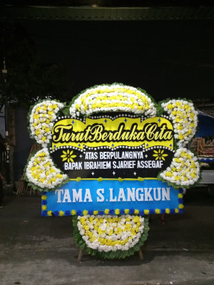 Papan Bunga Duka di Paloh
